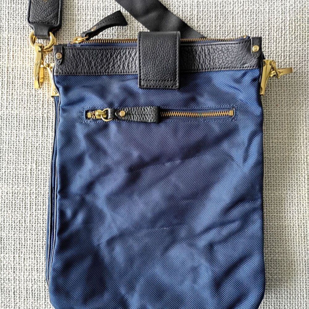 JPK Paris 75 Navy Blue Crossbody Bag with Gold Hardware Pockets & Floral Lining - Picture 5 of 9